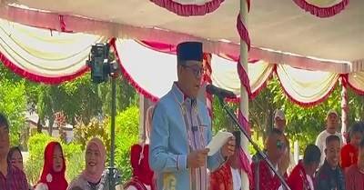 Bupati Malteng Lepas Karnaval Budaya Meriahkan HUT ke-68 Kota Masohi 1 Bupati Malteng Lepas Karnaval Budaya Meriahkan HUT ke-68 Kota Masohi