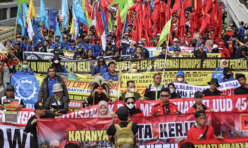 1.392 Polisi Amankan Demo Buruh di Monas