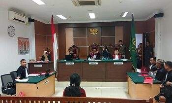 Kesaksian ART Disiksa-Dipaksa Makan Kotoran Anjing oleh Majikan di Batam