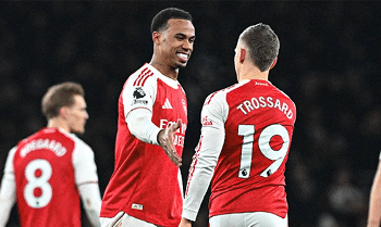 Arsenal Gasak Aston Villa 4-1