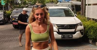 Jawaban Santai Bonnie Blue Usai Diperiksa soal Bikin Konten Porno di Bali 1 Jawaban Santai Bonnie Blue Usai Diperiksa soal Bikin Konten Porno di Bali