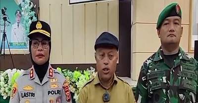 Aparat Diuji, Pro Kontra Warga Pelarangan Penambang Emas Ilegal di Pulau Buru 1 Aparat Diuji, Pro Kontra Warga Pelarangan Penambang Emas Ilegal di Pulau Buru