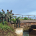 Jembatan Darurat TNI AD untuk Korban Banjir Sumbar 8 Jembatan Darurat TNI AD untuk Korban Banjir Sumbar