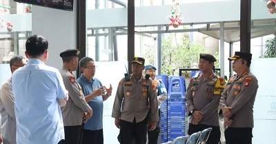 Polisi perketat pengamanan gereja di Jakpus jelang Natal 1 Polisi perketat pengamanan gereja di Jakpus jelang Natal