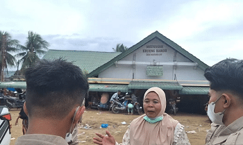 Pengungsi Meureudu Butuh Tenda Khusus Perempuan