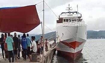 Suasana Lengang, Aktivitas Mudik di Pelabuhan Slamet Riyadi Berjalan Seperti Biasa