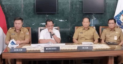 Mendagri Berhentikan Sementara Bupati Aceh Selatan 3 Bulan 1 Mendagri Berhentikan Sementara Bupati Aceh Selatan 3 Bulan