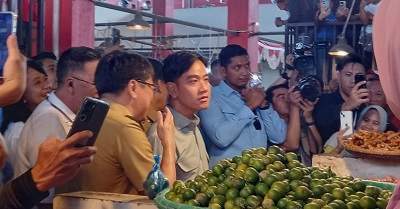 Wapres Tinjau Pasar Bersehati Jelang Natal 1 Wapres Tinjau Pasar Bersehati Jelang Natal
