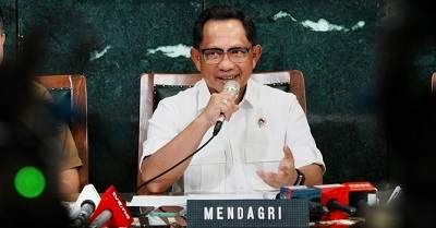 Mendagri Pastikan Dana Penanganan Bencana Masuk Hari Ini: Jangan Disalahgunakan 1 Mendagri Pastikan Dana Penanganan Bencana Masuk Hari Ini: Jangan Disalahgunakan