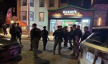 Pelaku Penembakan di Brown University AS Masih Buron, Ini Ciri-cirinya