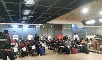 36 WNI Bermasalah Terkait Kasus Scam di Kamboja Tiba di Bandara Soetta
