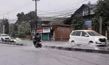 Hujan Sangat Lebat Berpotensi Guyur Jakarta hingga 24 Januari