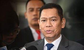 Paripurna DPR Sahkan Adies Kadir Calon Hakim MK Usulan DPR