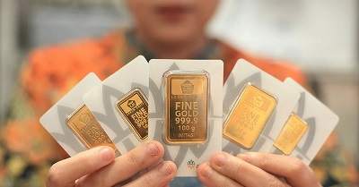 Harga Emas Antam Naik Rp27.000 1 Harga Emas Antam Naik Rp5.000 per Gram
