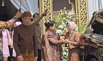 Jokowi Jadi Saksi Nikah Keponakan di Solo, Gibran-Kaesang Hadir