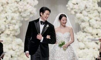 Kim Woo Bin dan Shin Min Ah Bulan Madu ke Spanyol