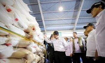 Penyelundupan 1.000 Ton Beras Ilegal Terbongkar!