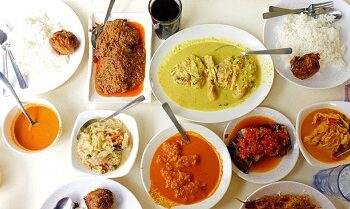 Warung Nasi Padang Tertua di Singapura Bakal Tutup, Menteri sampai Turun Tangan!