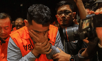 Pemilik Blueray Cargo Menyerahkan Diri ke KPK