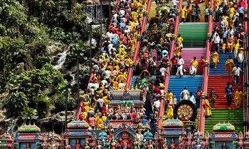 Ribuan Umat Hindu Malaysia Rayakan Thaipusam
