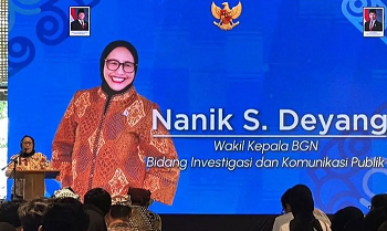 Wakil Kepala BGN bidang Komunikasi Publik dan Investigasi Nanik Sudaryati Deyang
