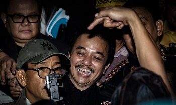 Roy Suryo, dr Tifa, dan Rismon Gugat KUHP-UU ITE ke MK