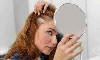 Sering Cabut Rambut Bisa Hentikan Pertumbuhan