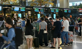 Bandara Soetta: Penerbangan ke Timur Tengah Ditunda