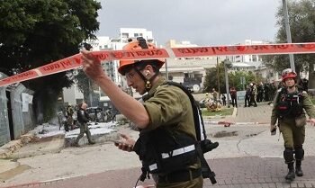 Serangan Iran Terus Hantam Tel Aviv