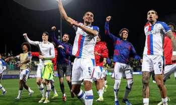 Fiorentina dan Crystal Palace ke Perempat Final
