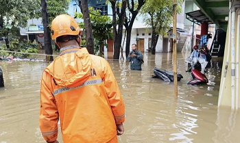 Banjir Jakarta Meluas, 75 RT dan 19 Jalan Tergenang