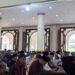 Sholat Id di Masjid Agung Al Ikhwan Bula, Berlangsung Khidmat dan Aman 8 Sholat Id di Masjid Agung Al Ikhwan Bula, Berlangsung Khidmat dan Aman