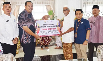 15 Keluarga Korban Banjir Terima Bantuan Kemensos