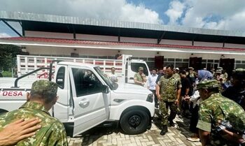 Ribuan Mobil Pickup India Dibagi-bagi ke Kopdes Merah Putih