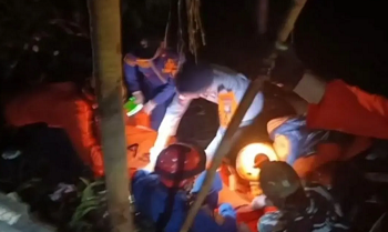 8 Penumpang Heli Jatuh di Kalbar Tewas