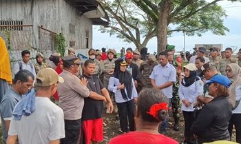 Warga Pasar Lama Bula Bersitegang dengan Tim Penertiban, Minta Kebijakan Pemda