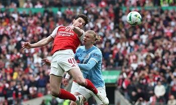Persaingan Juara Arsenal dengan Man City Ditentukan Ketenangan