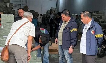 Bareskrim Bongkar Penyelundupan di Jakut, Sita Ribuan HP Impor Ilegal