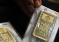 Emas Antam Turun Rp15.000 per Gram