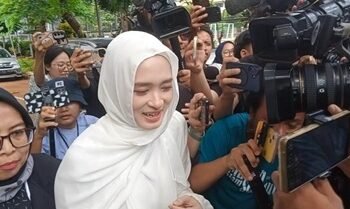 Inara Rusli Akui Nikah Siri dengan Insanul Fahmi, tapi Gak Berhubungan