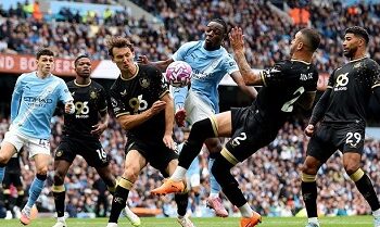 Jadwal Man City Vs Burnley: Peluang Samai Poin Arsenal Tengah Pekan Ini
