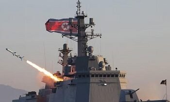 Diawasi Kim Jong Un, Korut Uji Coba Rudal Jelajah dari Kapal Perang