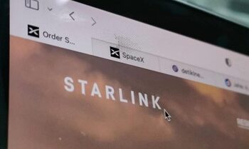 Satelit Starlink Hilang Kontak di Orbit, Diduga Meledak
