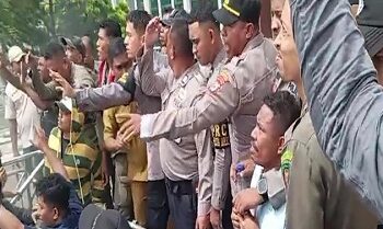 Mahasiswa Pulau Buru Tuntut Transparansi Penutupan Tambang Gunung Botak