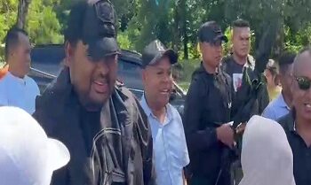 2 Wakil Bupati Hadiri Prosesi Pelantikan Raja Siri Sori Islam di Saparua Timur