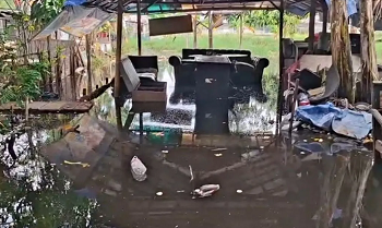 Warga Keluhkan Banjir Imbas Proyek Pintu Air Cengkareng