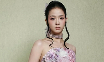 Jisoo BLACKPINK Siapkan Album Solo Penuh