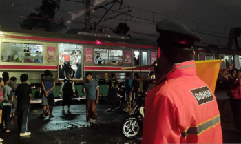 KRL Duri-Tangerang Dievakuasi ke Stasiun Rawa Buaya Usai Ledakan