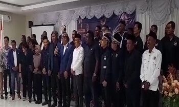 Bupati Aru Tekankan Soliditas Saat Buka Rakerda I Partai NasDem
