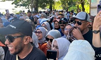 Ribuan Warga Siri Sori Islam Pulang Kampung Sambut Pelantikan Raja Baru